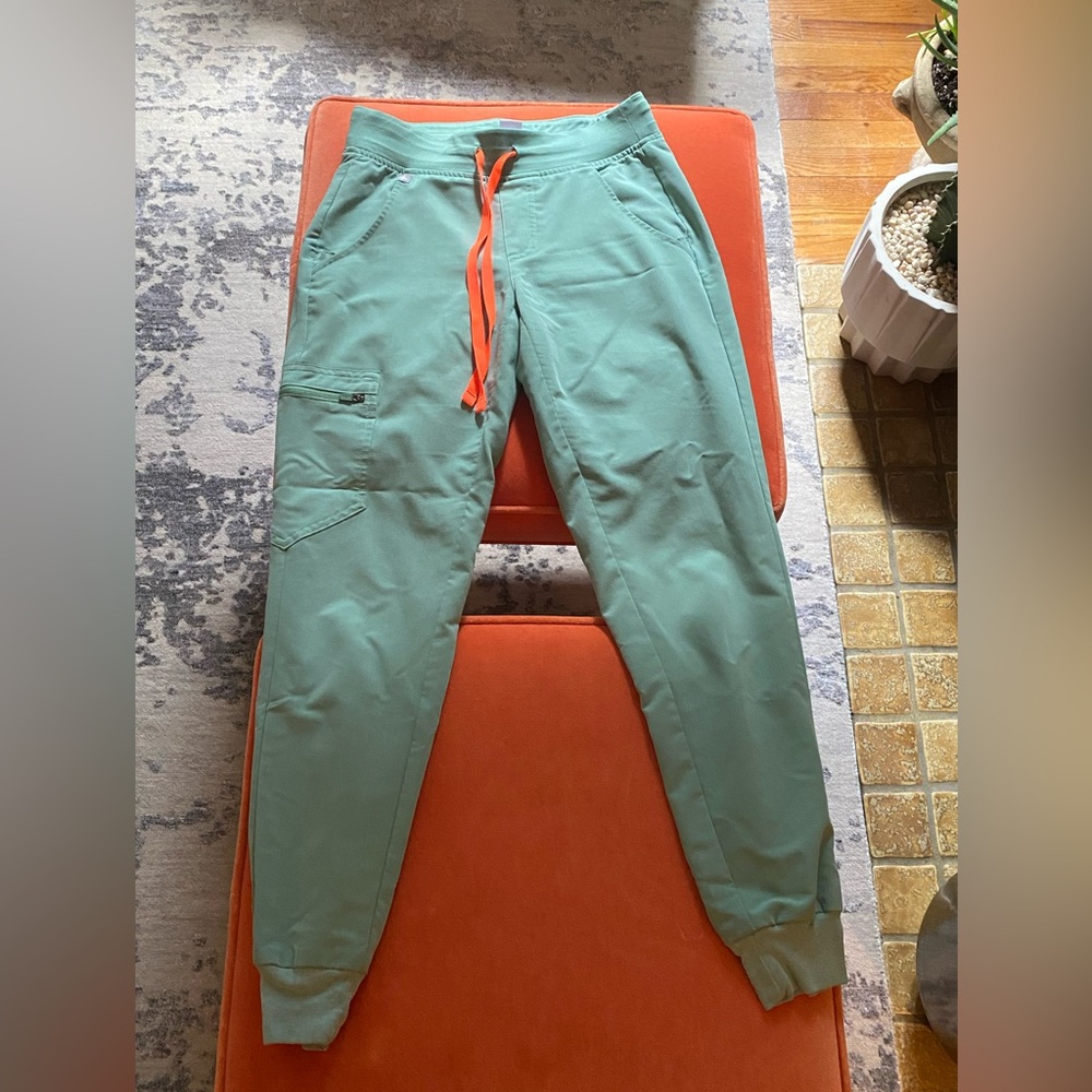 FIGS Zamora Jogger Scrub Pants XXS - Jade
